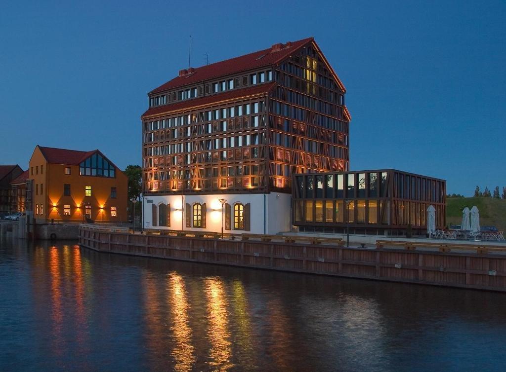 Old Mill Hotel クライペダ エクステリア 写真