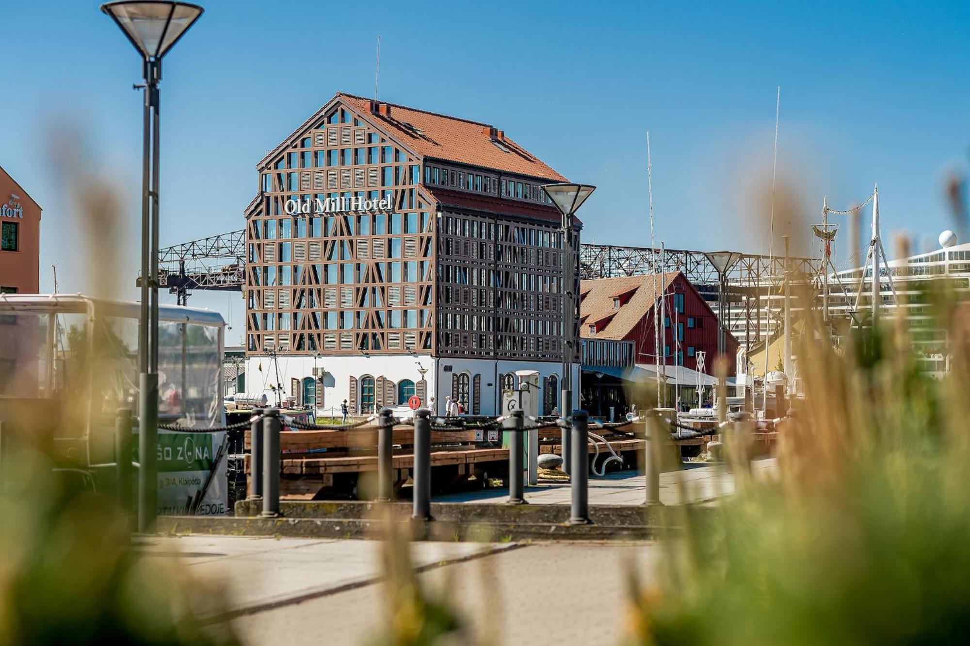 Old Mill Hotel クライペダ エクステリア 写真